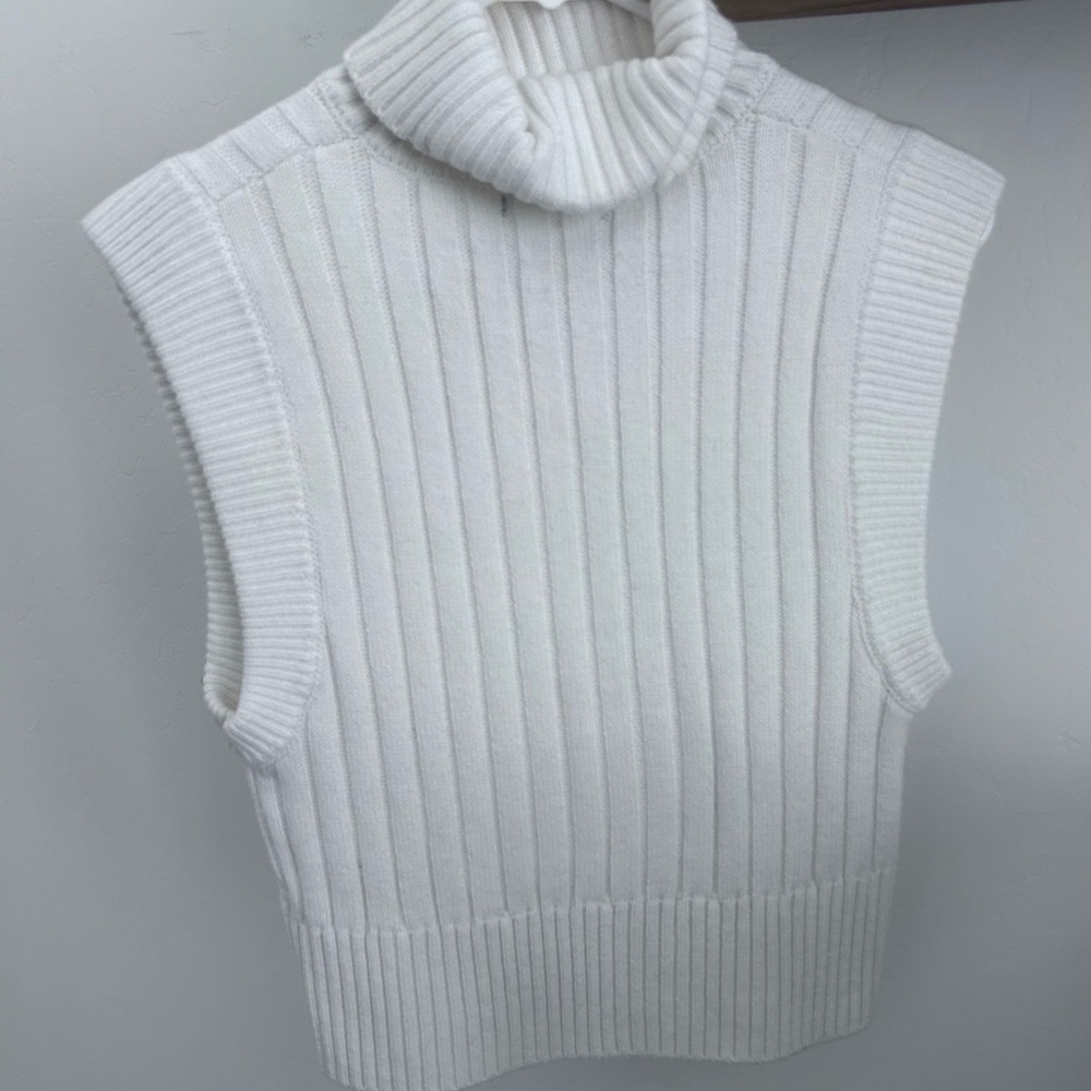 Women's White Turtleneck Sweater Vest